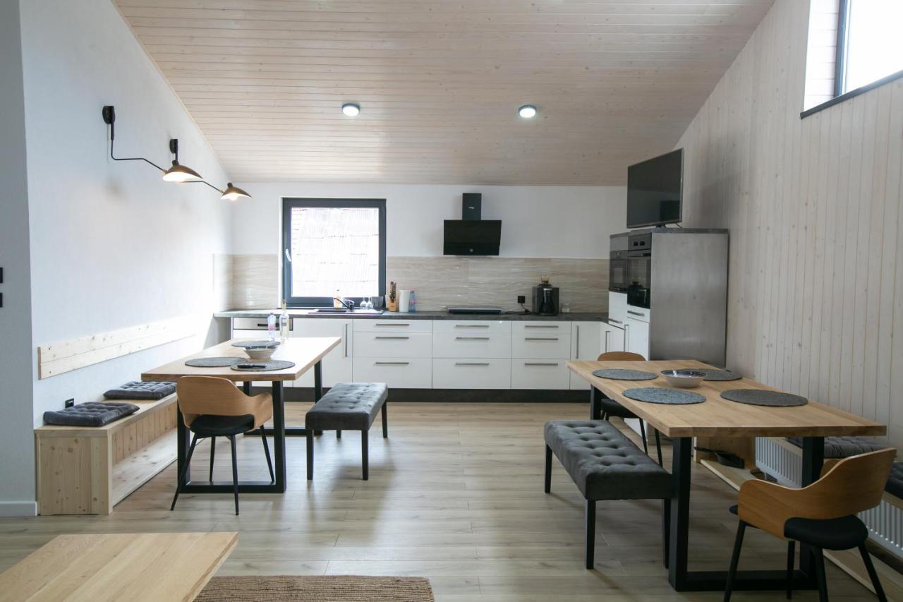 Cozy Rooms Toplita Екстер'єр фото