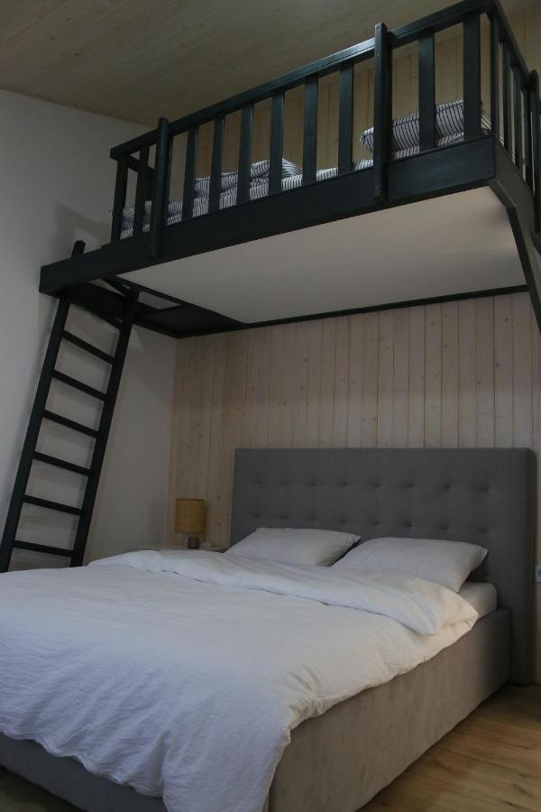 Cozy Rooms Toplita Екстер'єр фото