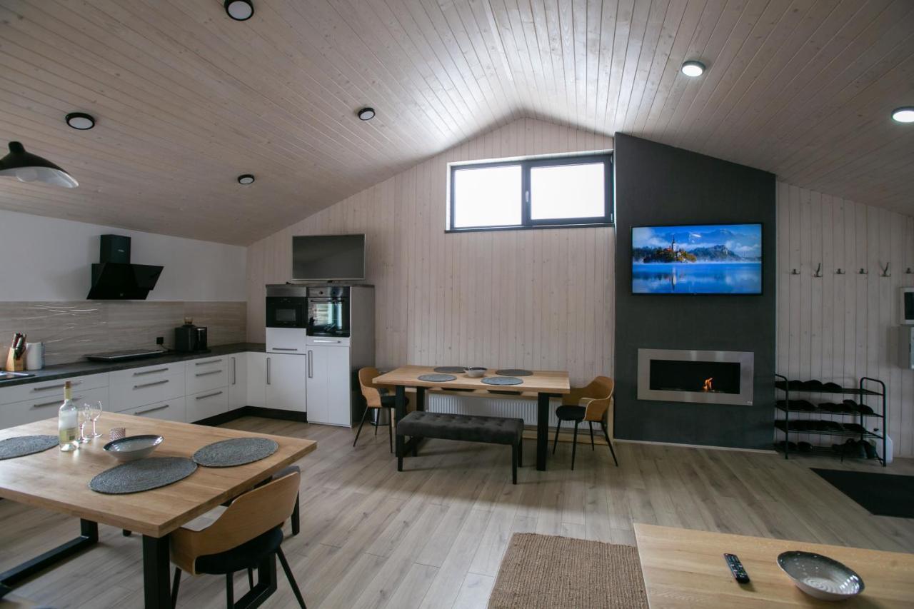 Cozy Rooms Toplita Екстер'єр фото