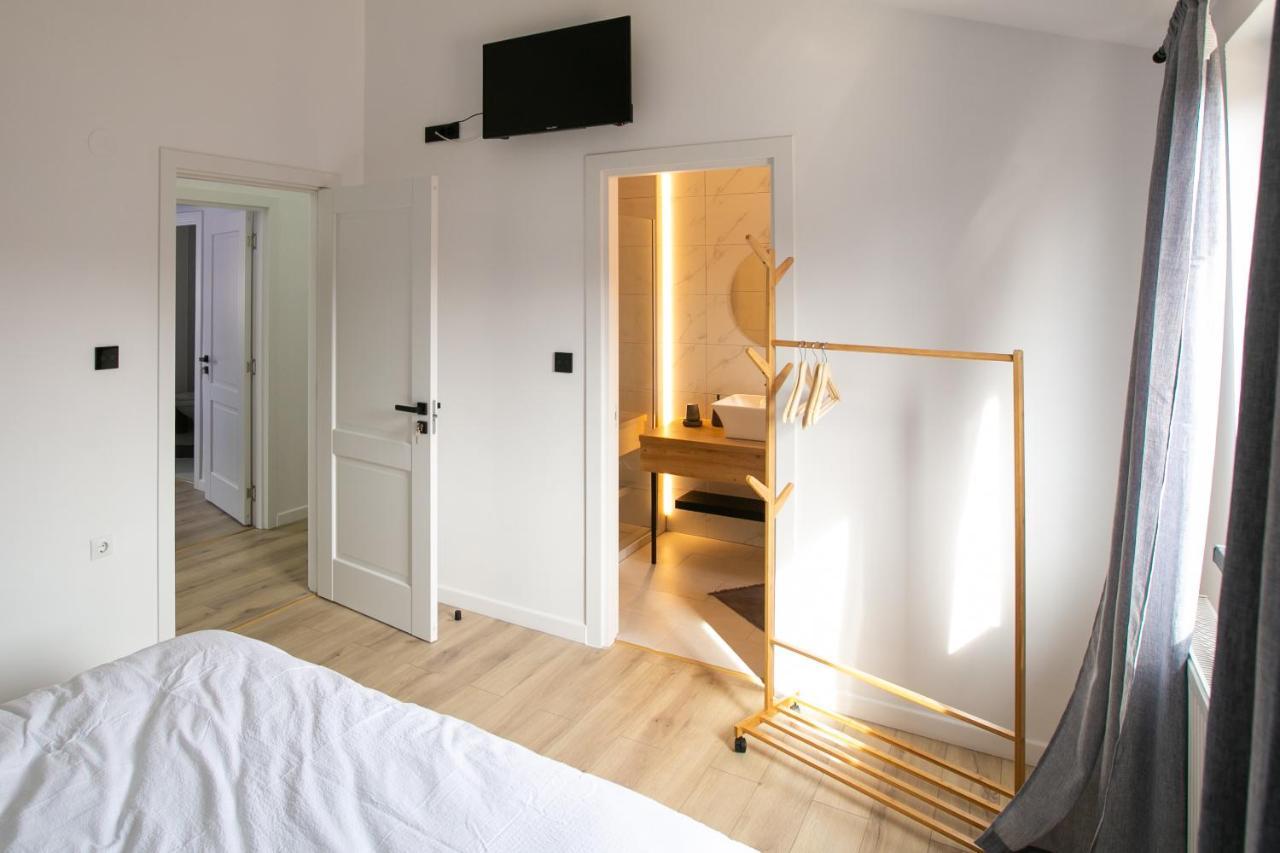 Cozy Rooms Toplita Екстер'єр фото