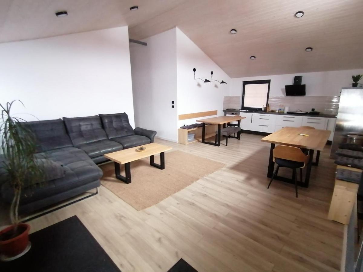 Cozy Rooms Toplita Екстер'єр фото